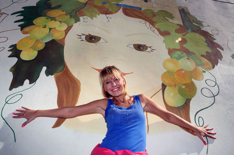 Лице jе наjбоље платно за слику